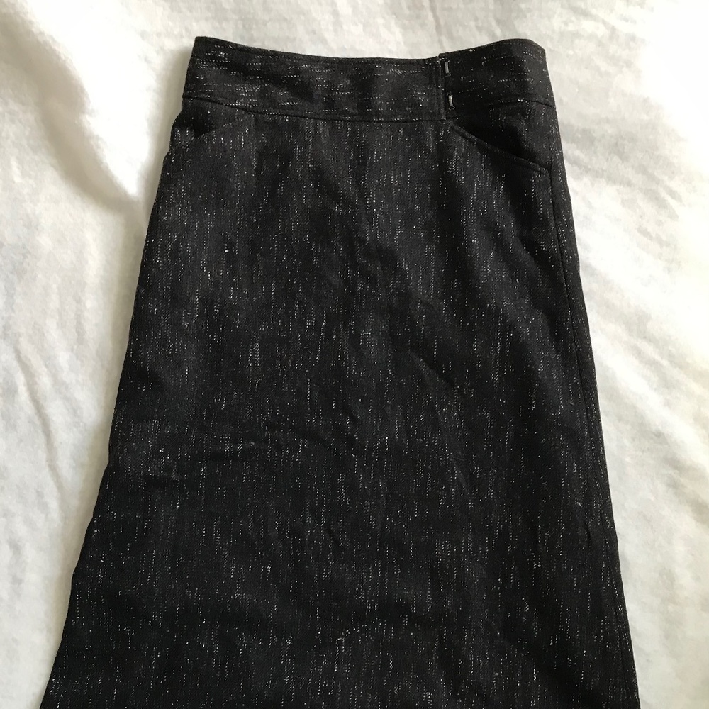JCrew wool blend long pencil fit Black/Silver skirt with pockets Size 2